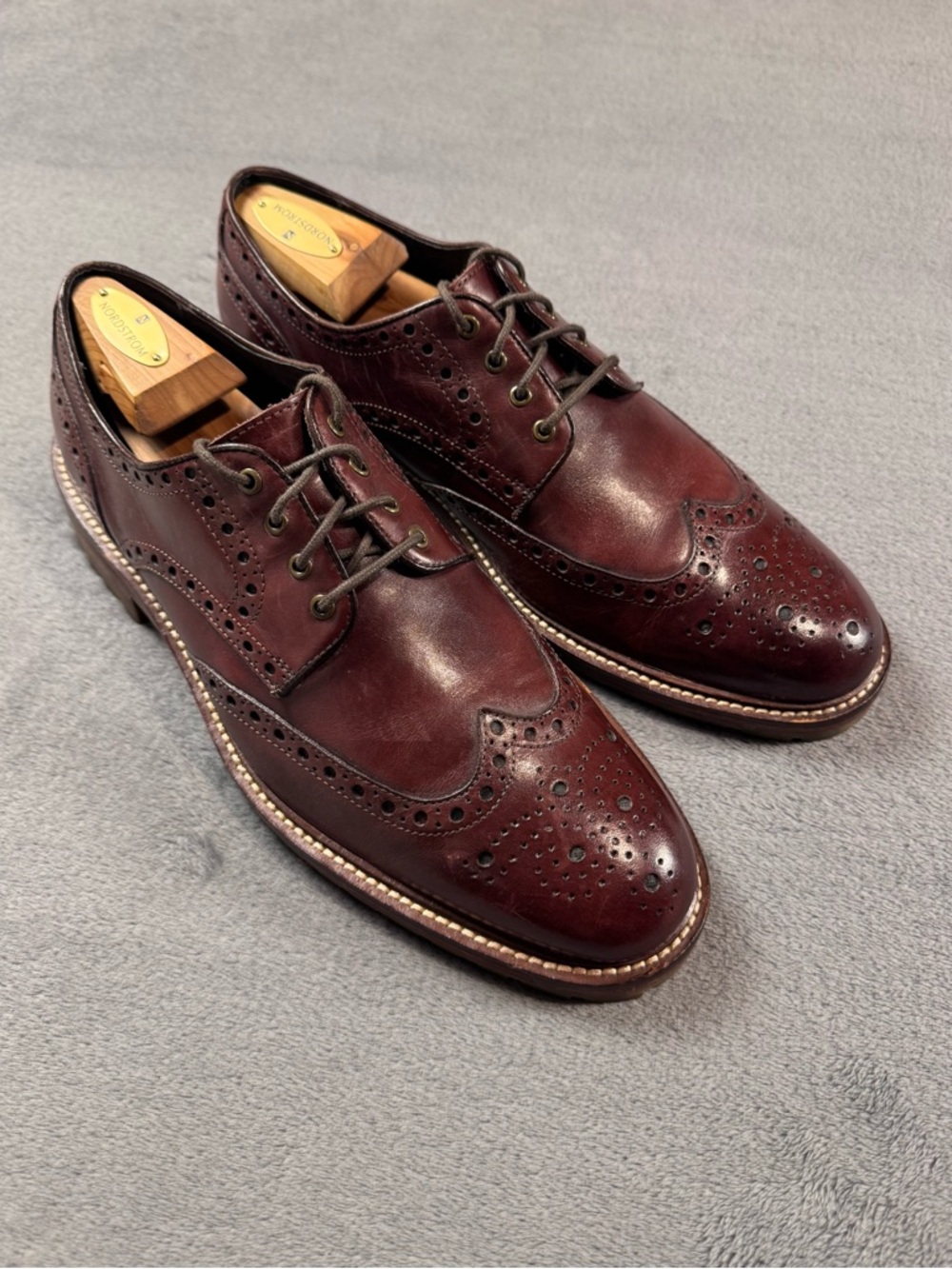 Johnston & Murphy 1850 Karnes Wingtip Burgundy Oxfords